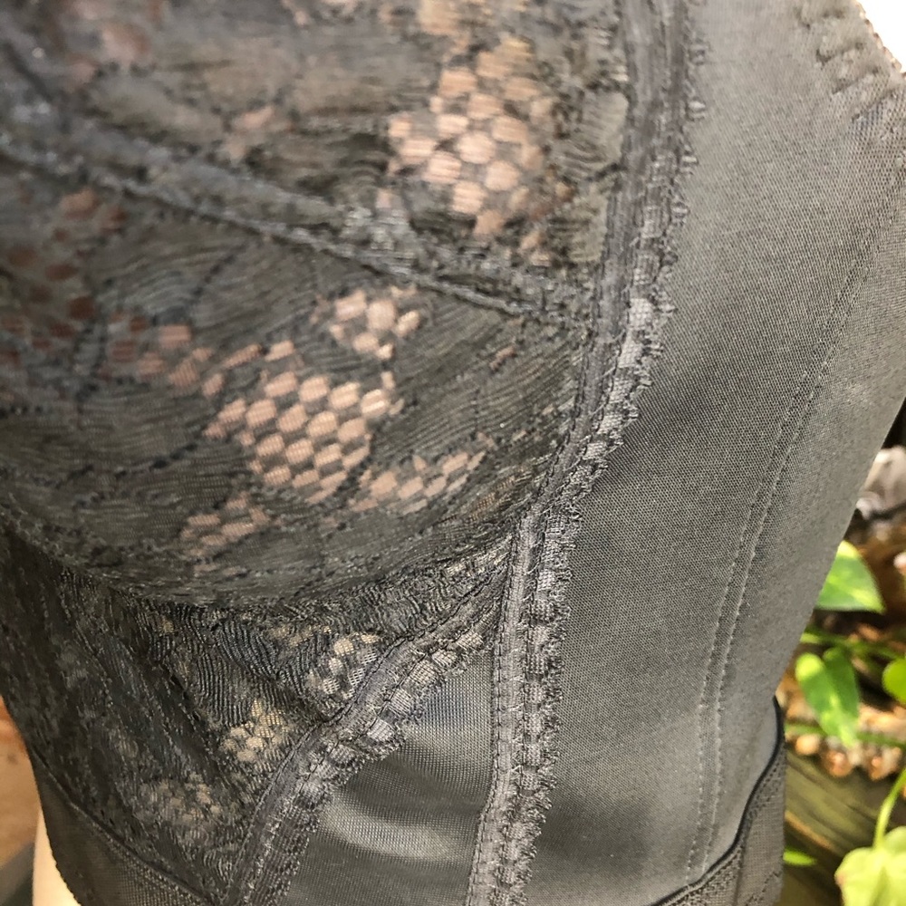 Black VTG Extra Lacy Longline Bra - Picture 10 of 11